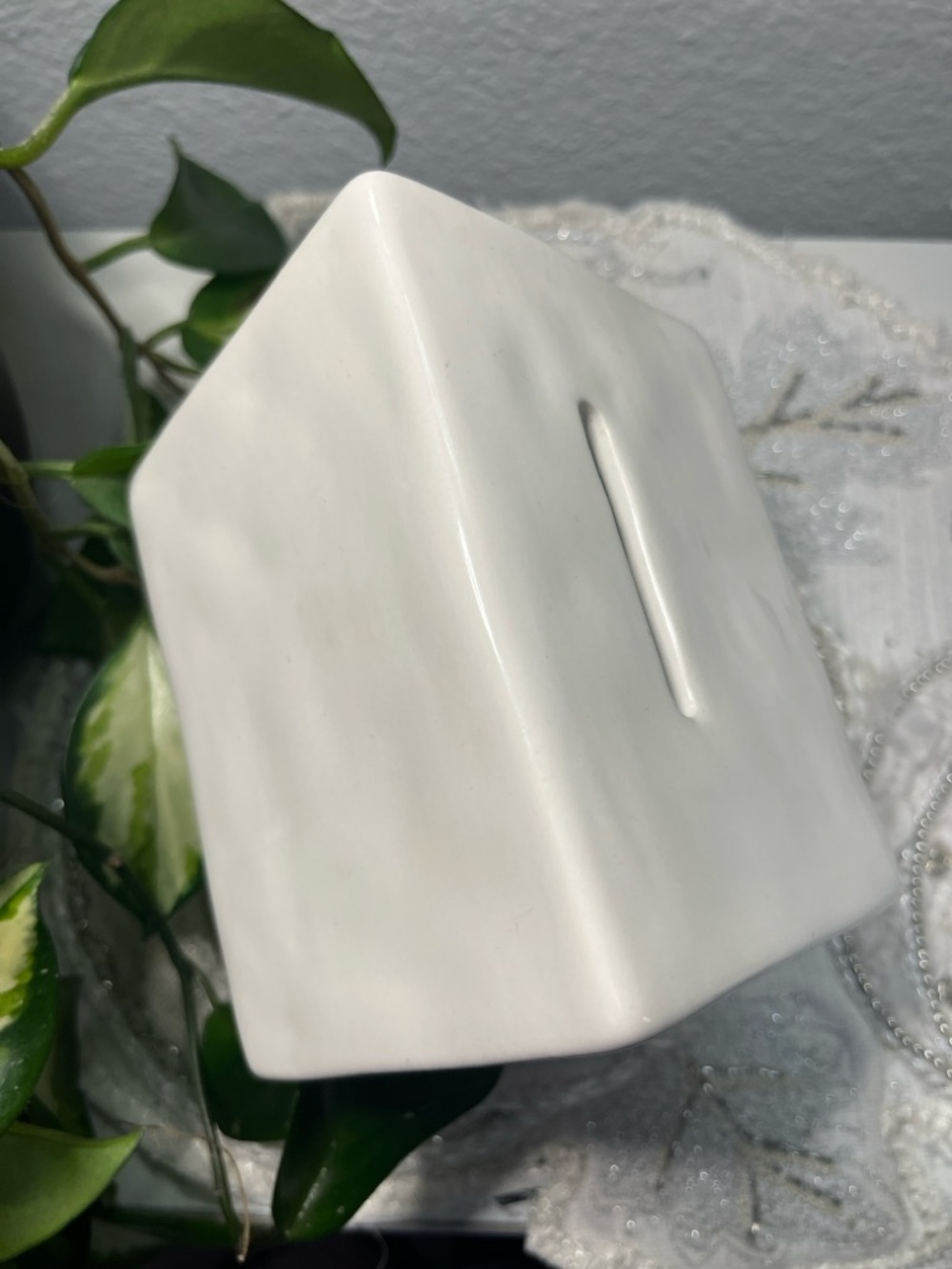 NWOT Rae Dunn Ceramic Bird House  "Dream Big" Piggy Bank - White - Picture 2 of 6